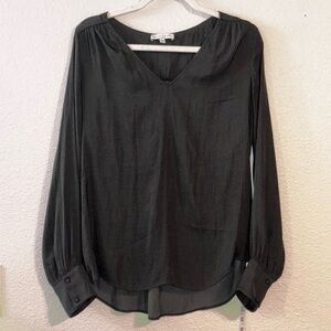 Chic Black V-Neck Blouse